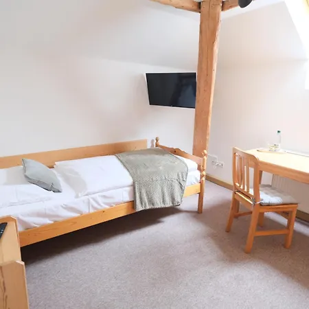 Pension Berggasse - Parkplatz, Kueche & Self Check-In 3* Olbernhau