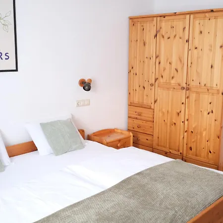 Pension Berggasse - Parkplatz, Kueche & Self Check-In Πανσιόν