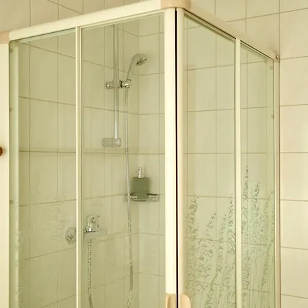 Pension Berggasse - Parkplatz, Kueche & Self Check-In 3* Olbernhau