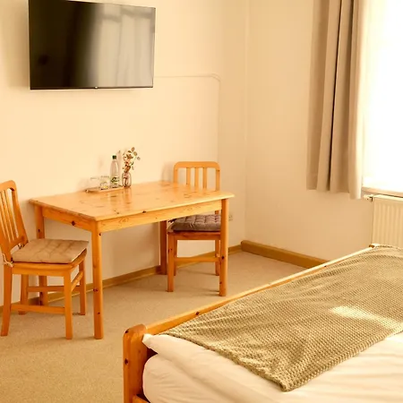Berggasse - Parkplatz, Kueche & Self Check-in ゲストハウス 3*